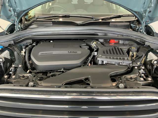 MINI COOPER D CROSSOVER