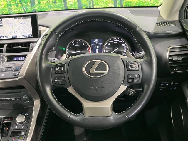 LEXUS NX200t