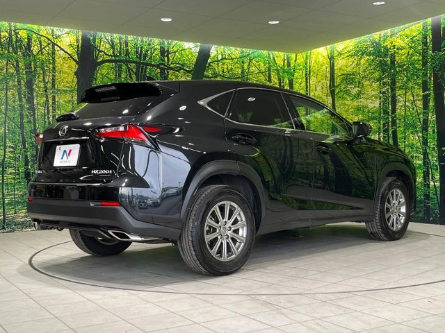 LEXUS NX200t