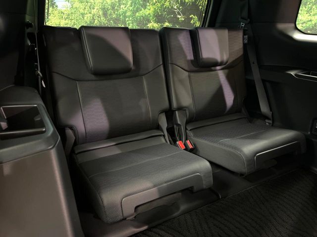 LANDCRUISER 250