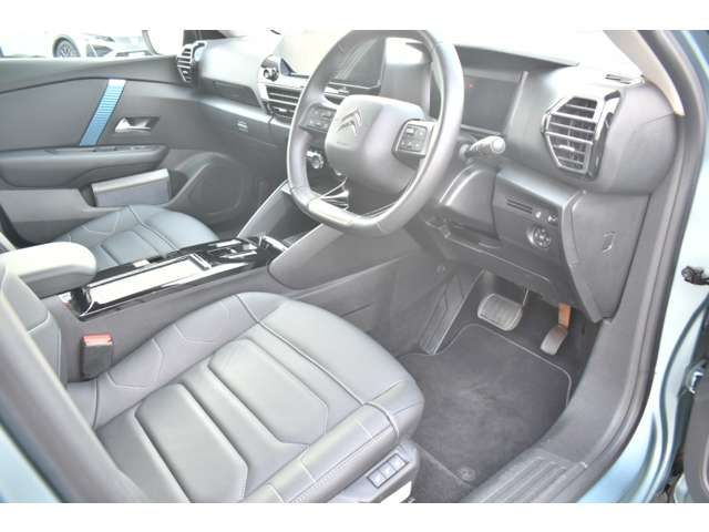 CITROEN E-C4