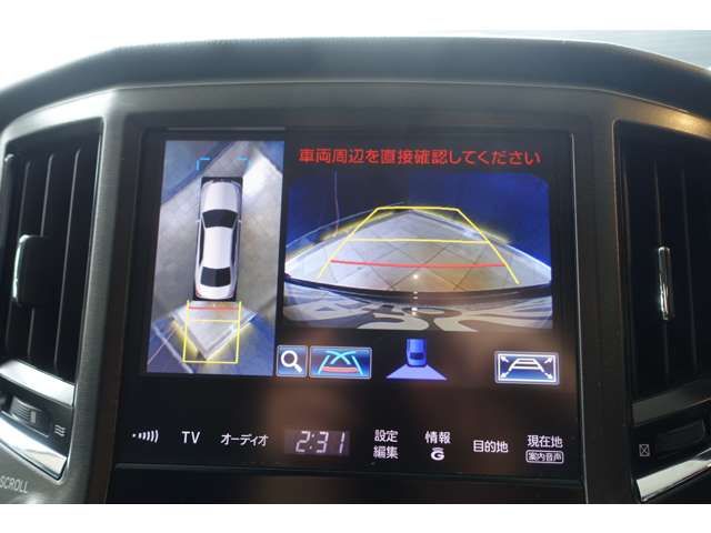 CROWN MAJESTA HYBRID 4WD