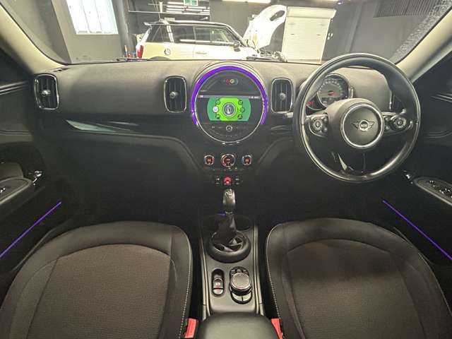 BMW MINI COOPER D CROSSOVER