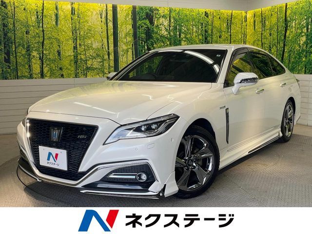 CROWN sedan hybrid 4WD