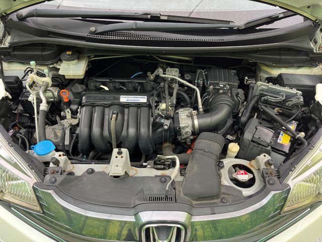 FIT HYBRID