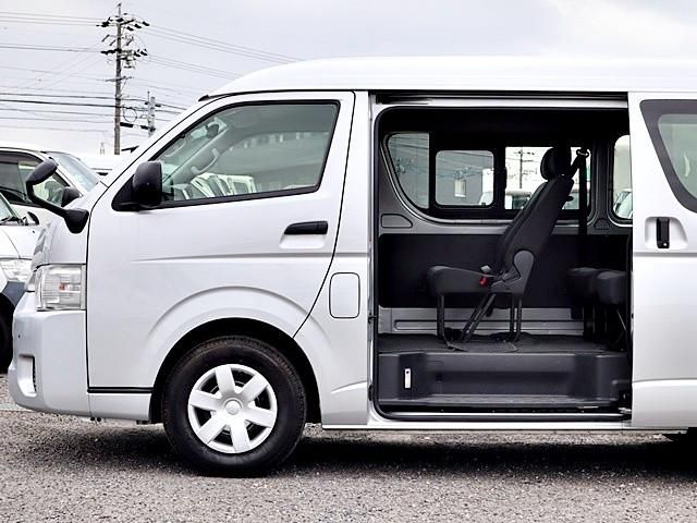 HIACE TR 2WD