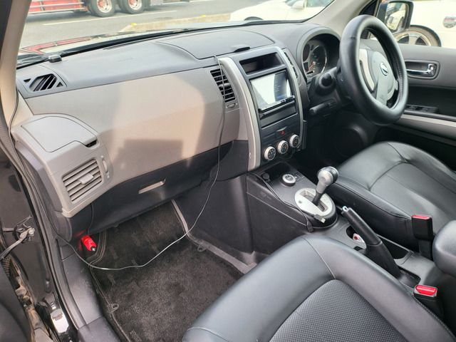 X-TRAIL 4WD