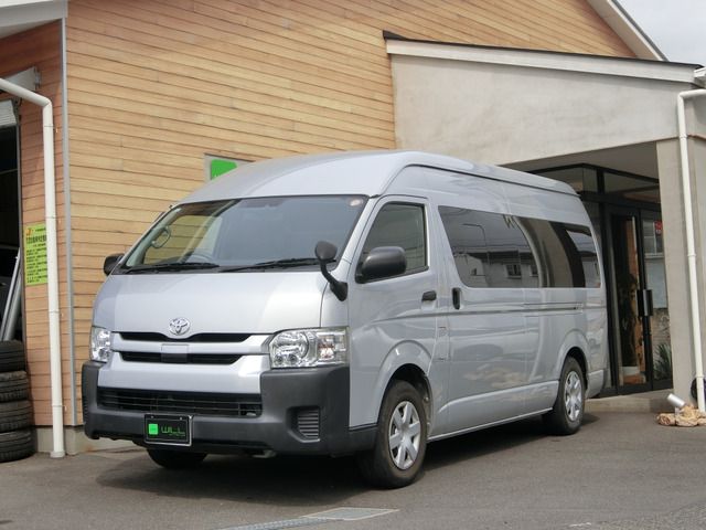 REGIUSACE van 2WD