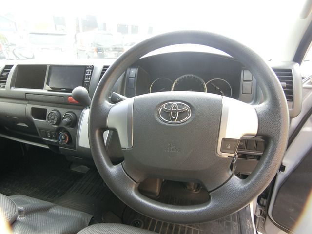 REGIUSACE van 2WD