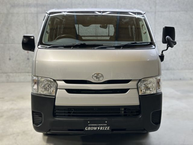 HIACE van 4WD