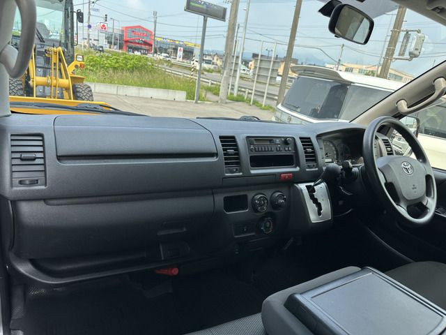 HIACE van 4WD