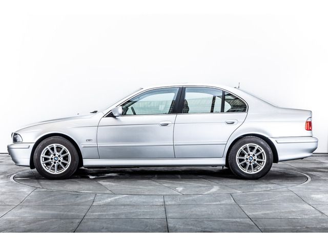 BMW 5series sedan