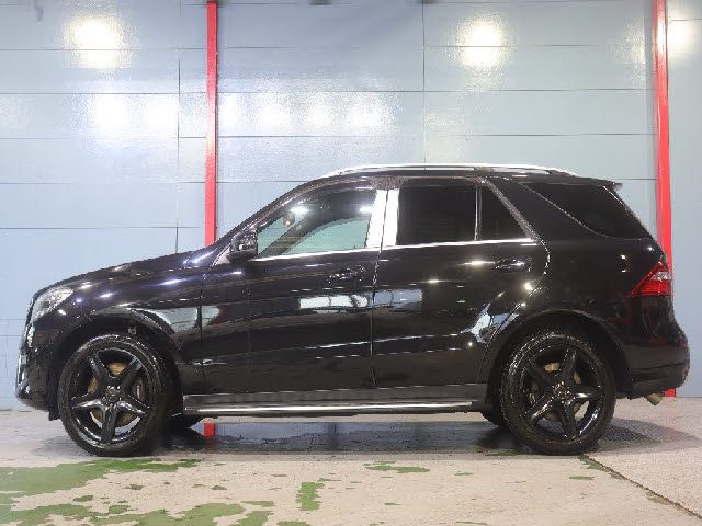 MERCEDES BENZ M class