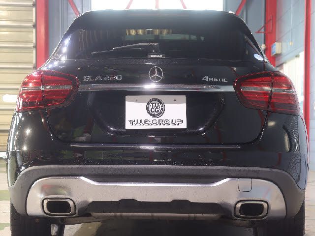 MERCEDES BENZ GLA class