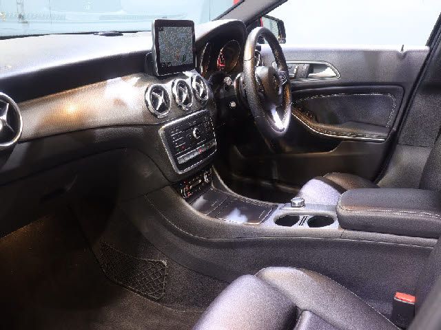 MERCEDES BENZ GLA class