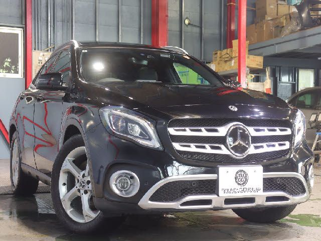 MERCEDES BENZ GLA class
