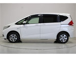 FREED plus HYBRID 4WD