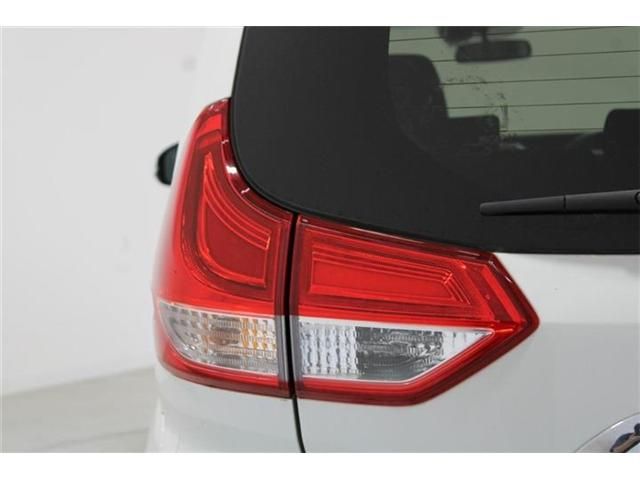 FREED plus HYBRID 4WD