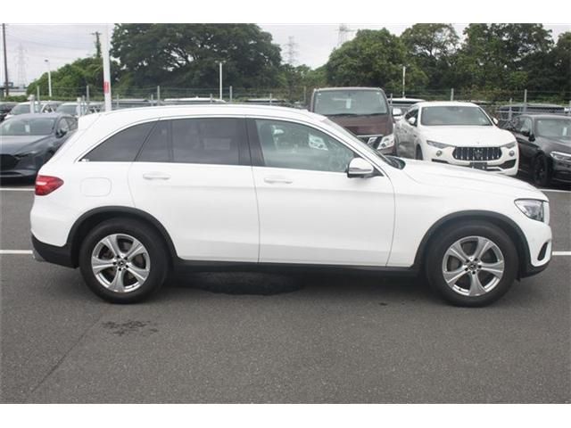 MERCEDES BENZ GLC class