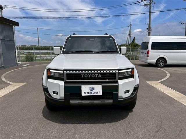 LANDCRUISER 250