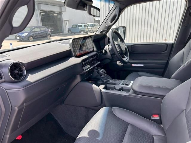 LANDCRUISER 250