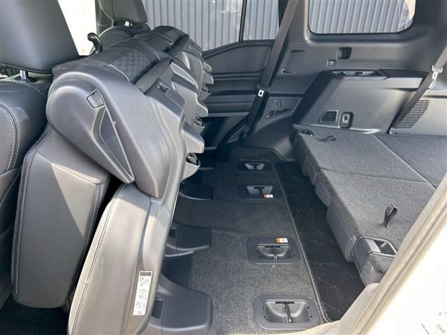 LANDCRUISER 250