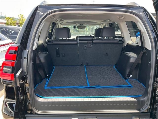 LANDCRUISER PRADO