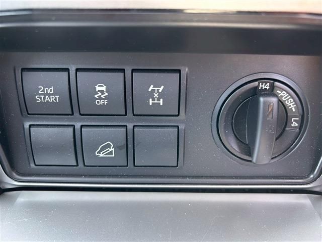 LANDCRUISER PRADO