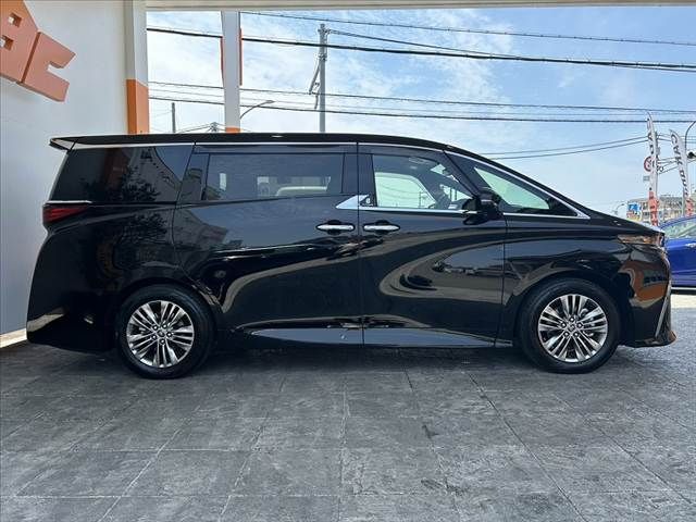 ALPHARD hybrid