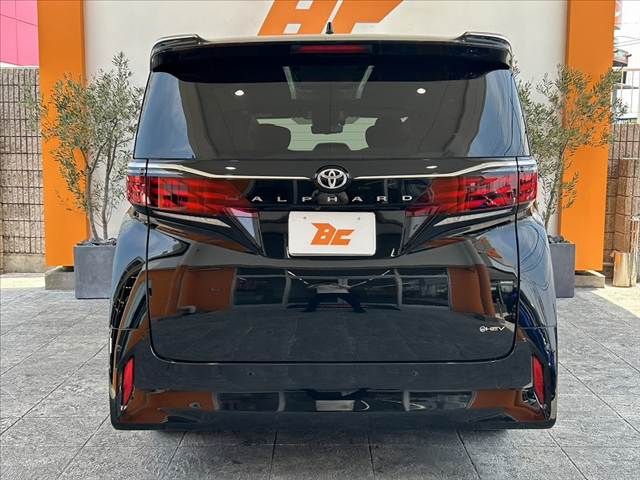 ALPHARD hybrid
