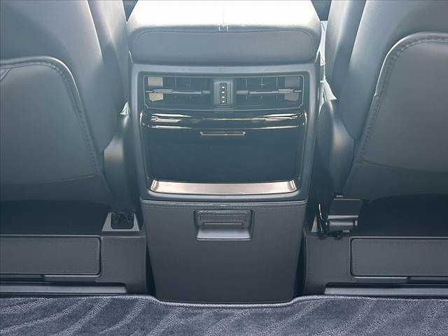 ALPHARD hybrid