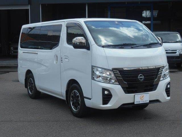CARAVAN van 2WD
