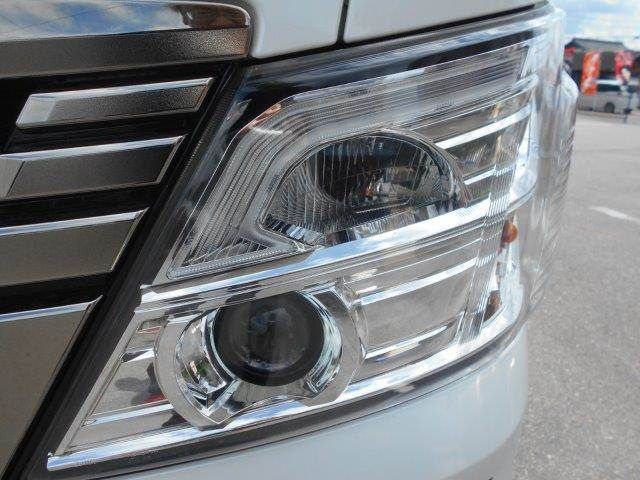 CARAVAN van 2WD