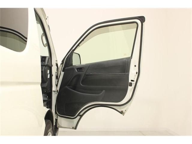 HIACE van 1.2t 2WD