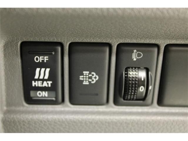 NV350 CARAVAN 4WD