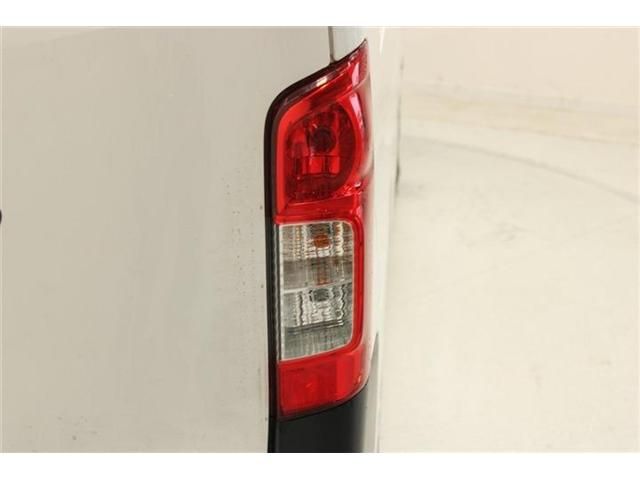 NV350 CARAVAN 4WD