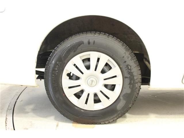 NV350 CARAVAN 4WD