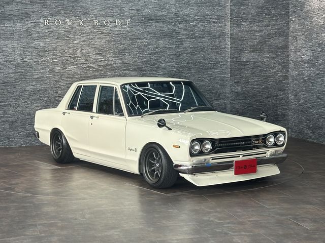 SKYLINE