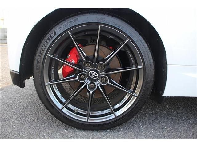 GR YARIS