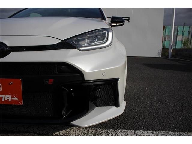 GR YARIS