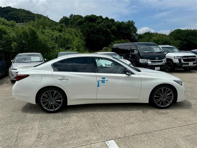 SKYLINE