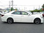CROWN sedan