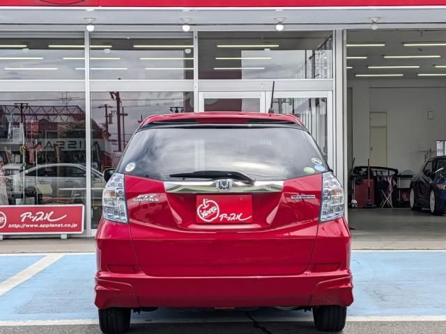 FIT SHUTTLE HYBRID