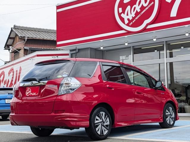 FIT SHUTTLE HYBRID