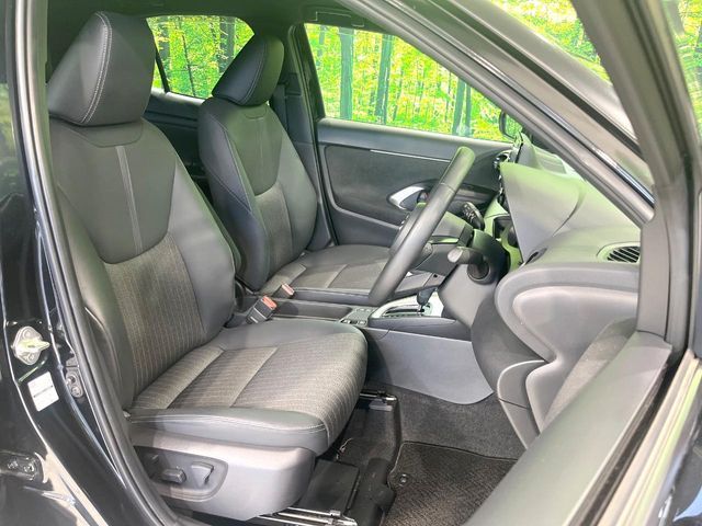 YARIS CROSS HYBRID
