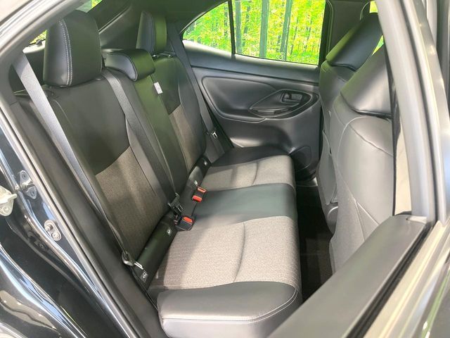 YARIS CROSS HYBRID