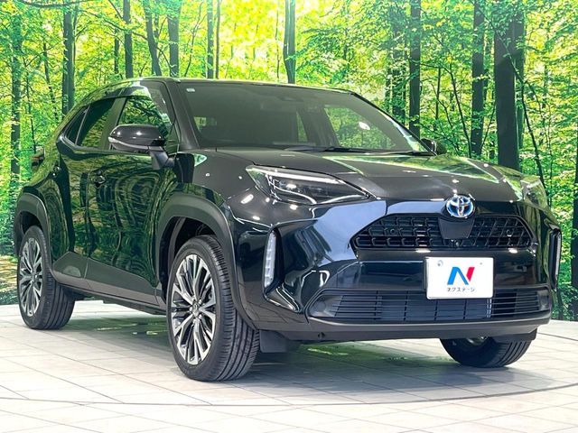 YARIS CROSS HYBRID