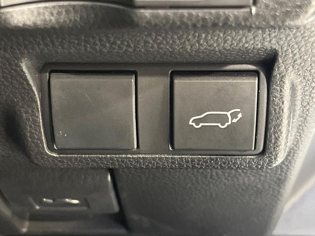 COROLLA CROSS HYBRID