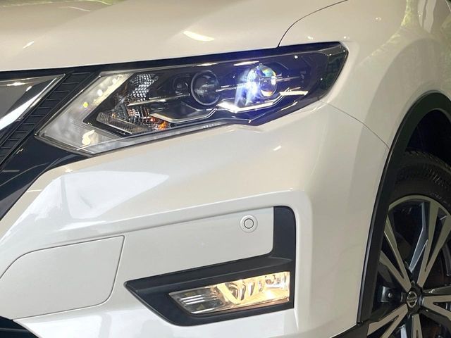 X-TRAIL 2WD