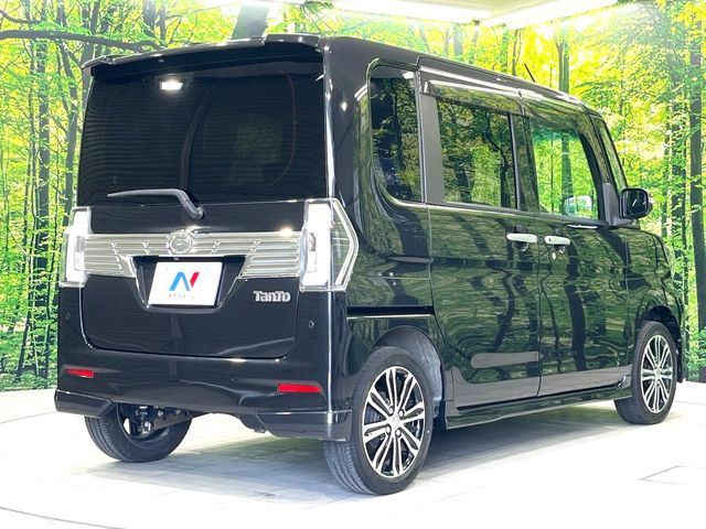TANTO CUSTOM 4WD